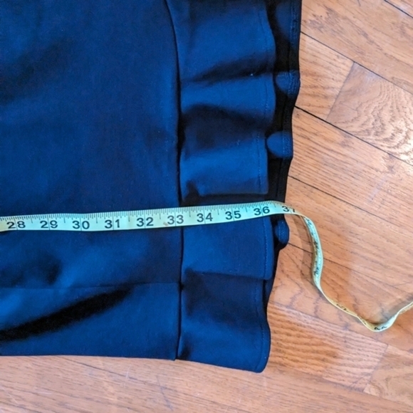 Ann Taylor Size 2 Black Lined Dress w/ Ruffled Bottom - Picture 9 of 9
